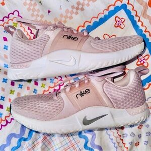Nike Renew Athletic Shoe Women’s 8.5